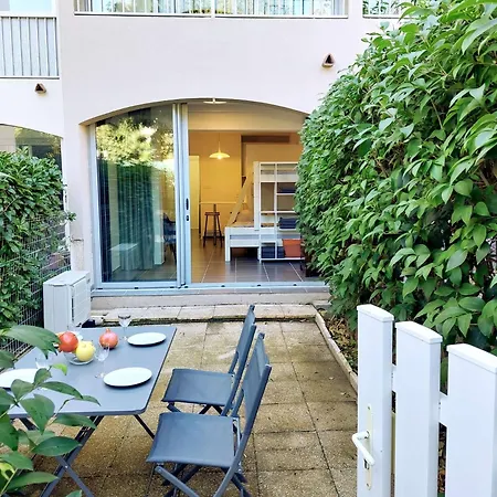 Appartement Jardin, Terrasse, Climatisation, A 5 Minutes A Pied Des Plages, Commerces Et Animations Saint-Mandrier-sur-Mer